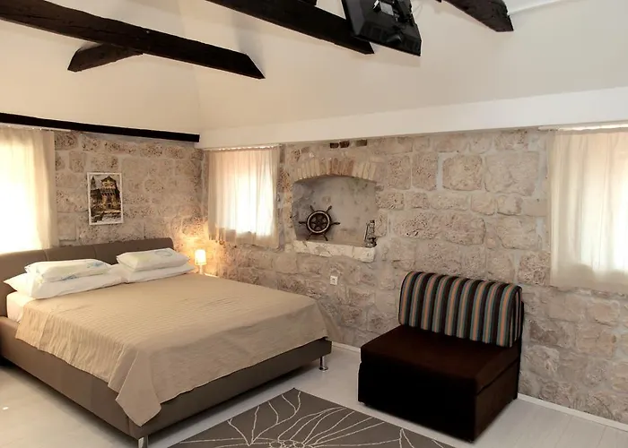 Apartment Tragurium