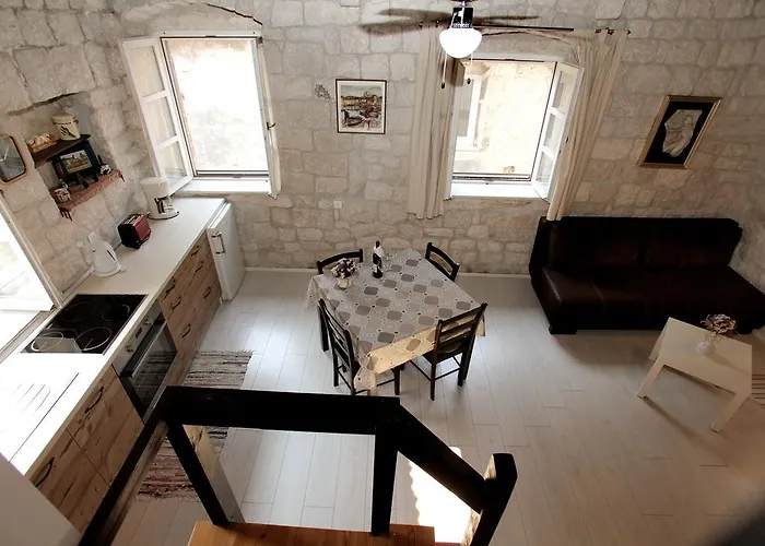 Apartment Tragurium