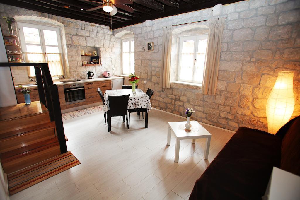 Apartament Tragurium
