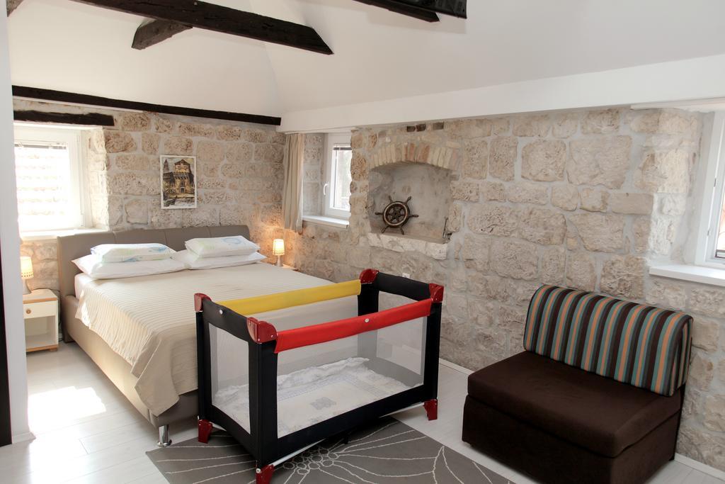Apartment Tragurium