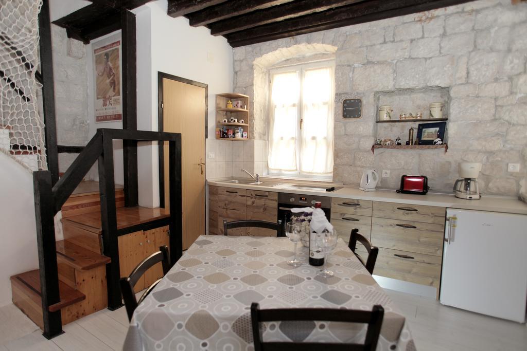 Tragurium Apartment *